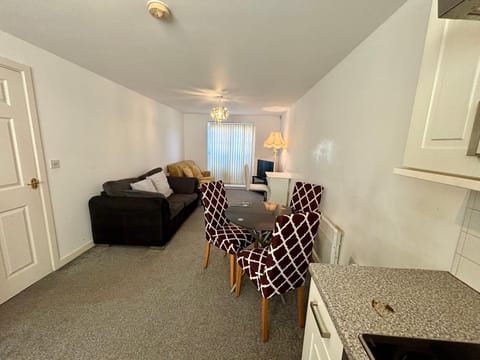 The Flat Apartment in Wolverhampton