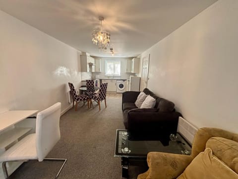 The Flat Apartment in Wolverhampton