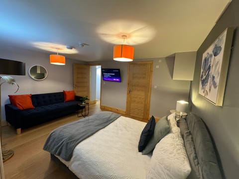 West Midlands-2 Double Bed Room Apartment Apartment in England