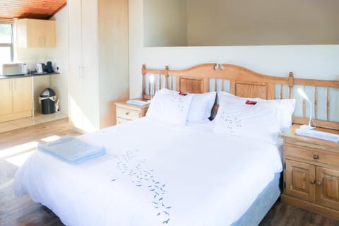 Shalom Self Catering Bed and Breakfast in Western Cape
