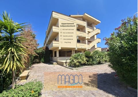 Property building, Garden, Table tennis, Garden view