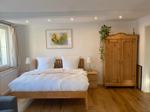 Bed, Bedroom, wardrobe