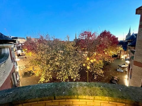 Fab Oxford City Centre Apartment sleeps 6 with Apartment in Oxford