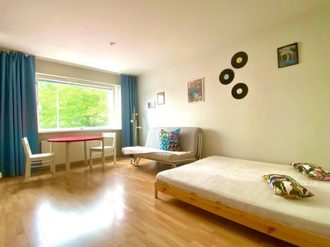 Central, peaceful, pleasant Apartment in Helsinki