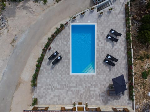Day, Bird's eye view, Pool view, Swimming pool, sunbed
