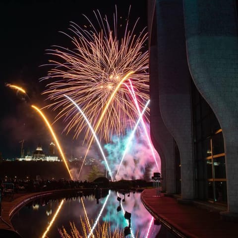 Night, Evening entertainment, Entertainment