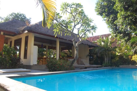Property building, Activities, Bird's eye view, Other, Decorative detail, Floor plan, Area and facilities, Swimming pool