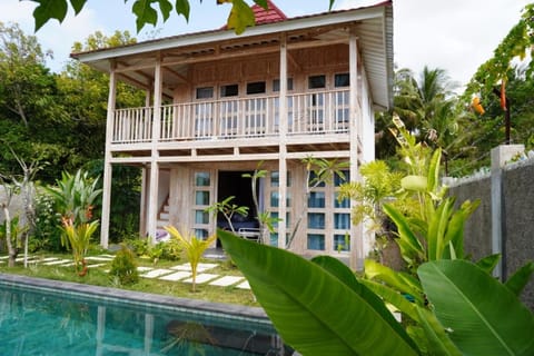 Property building, Garden, Garden view, Pool view, Swimming pool