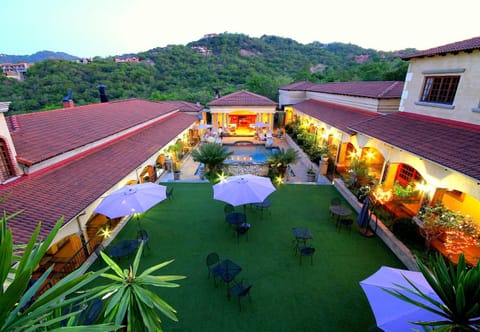 Balcony/Terrace, Garden view