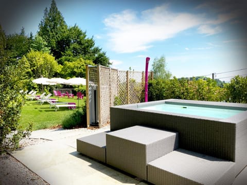 HARTMANN FEEL AT HOME B&B Villa Gignese Bed and Breakfast in Canton of Ticino