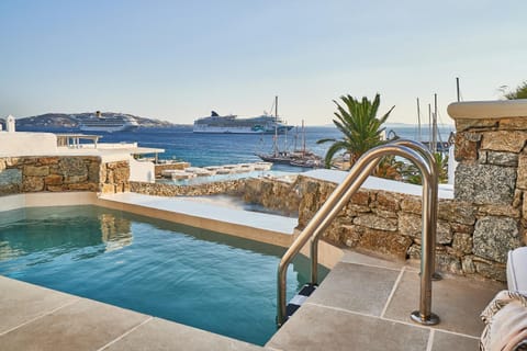 Sea view, Swimming pool