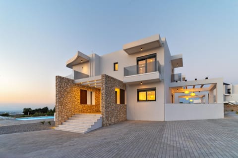 Property building, Day