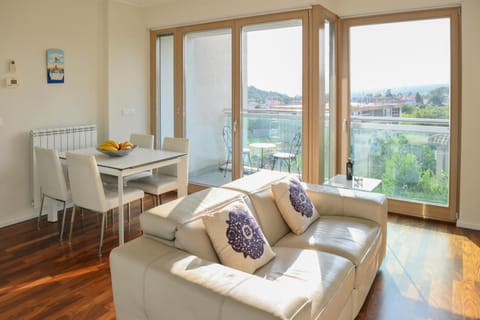 Balcony/Terrace, Living room, Dining area