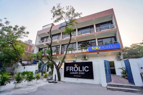 Property building, Facade/entrance