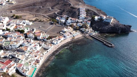 Nearby landmark, Bird's eye view, Beach