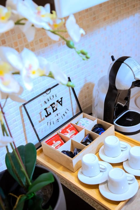 Coffee/tea facilities