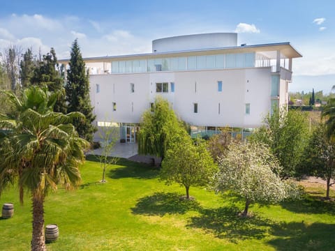 Property building, Garden view