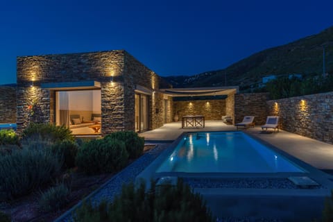 Property building, Night, Natural landscape, Mountain view, Pool view, Swimming pool, sunbed