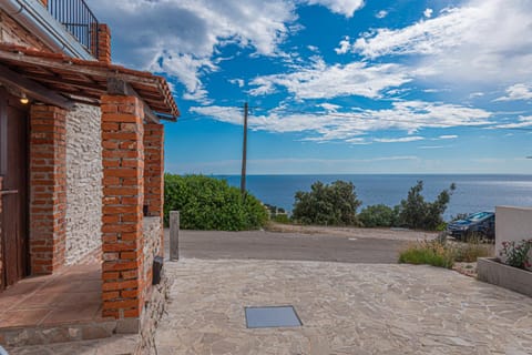 Apartments Folk Apartment in Šibenik-Knin County, Croatia
