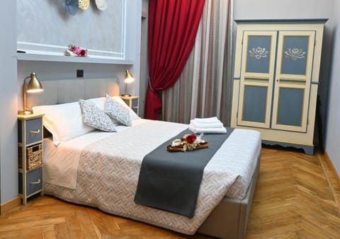 Splendid Room Suites Bed and Breakfast in Turin