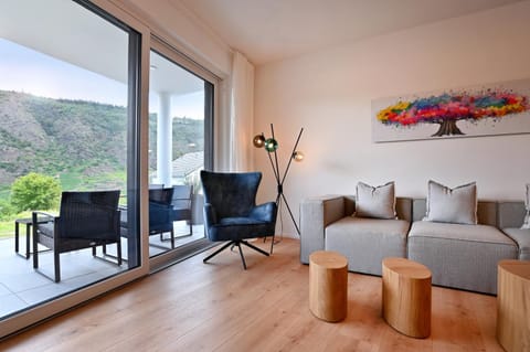 Balcony/Terrace, Living room