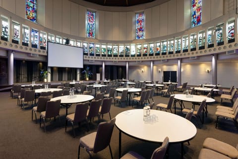 Meeting/conference room