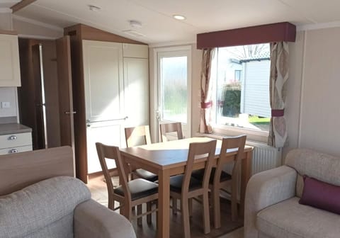 Bordeaux, Home From Home, Church Farm House in Selsey