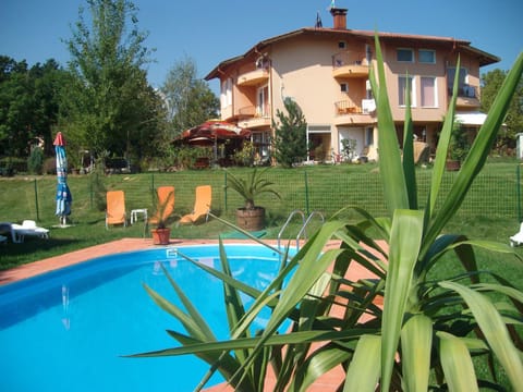Beach, Swimming pool