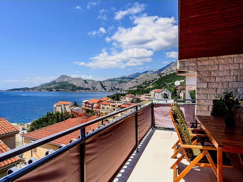 Natural landscape, Balcony/Terrace, Sea view