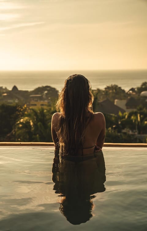Guests, Swimming pool, Sunset