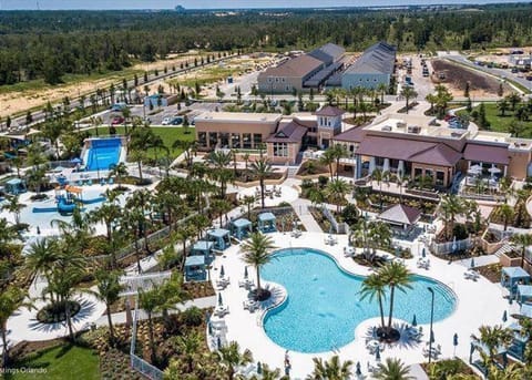 Property building, Pool view, Swimming pool, Swimming pool