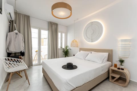 Bed, TV and multimedia, Photo of the whole room, Bedroom, air conditioner