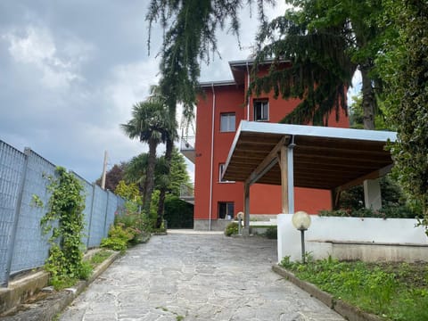 Property building, Garden, Garden view