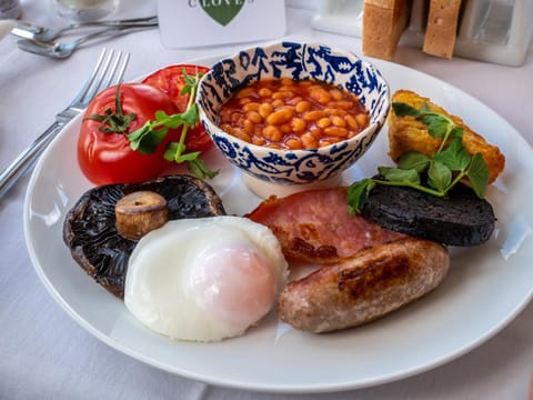 Food close-up, English/Irish breakfast