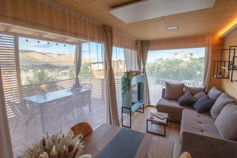 TV and multimedia, View (from property/room), Balcony/Terrace, Living room, Dining area