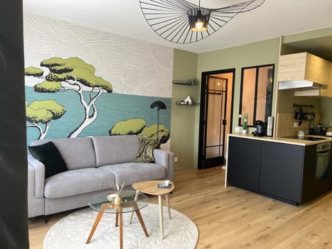 Kitchen or kitchenette, Living room, Seating area