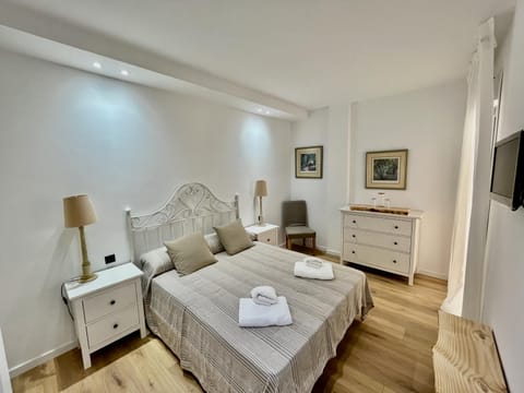 TV and multimedia, Bedroom