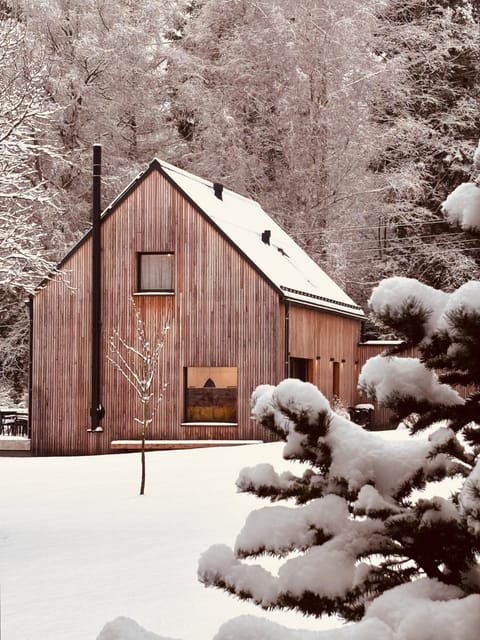 Property building, Winter