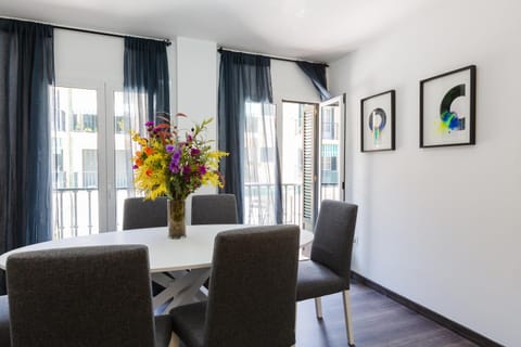 Balcony/Terrace, Living room, Dining area