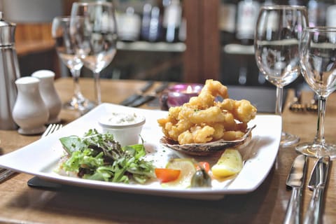 Restaurant/places to eat, Restaurant/places to eat