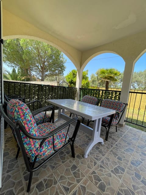 Apartments Villa-G Lustica Apartment in Kotor Municipality