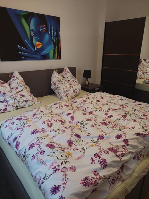 Living room, Bedroom