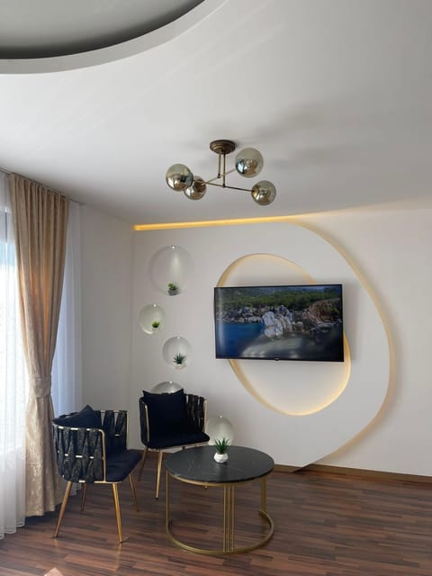 TV and multimedia, Seating area