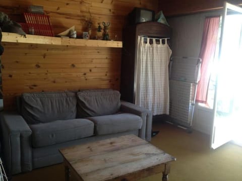 Appartement AURON + Jardin Apartment in Saint-Étienne-de-Tinée