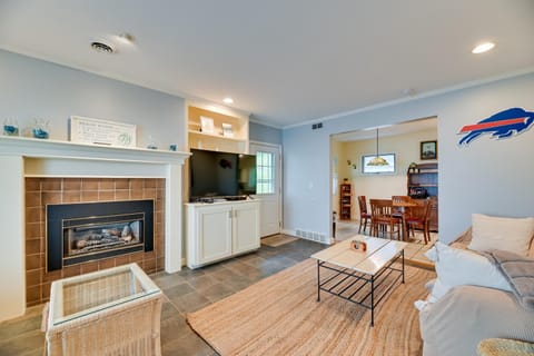 Lakefront Canandaigua Home with Dock and Kayak! House in Canandaigua Lake