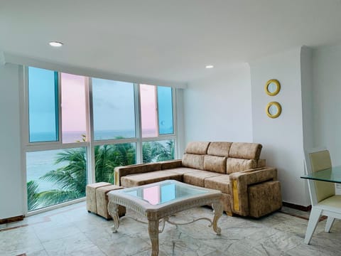 Living room, Sea view