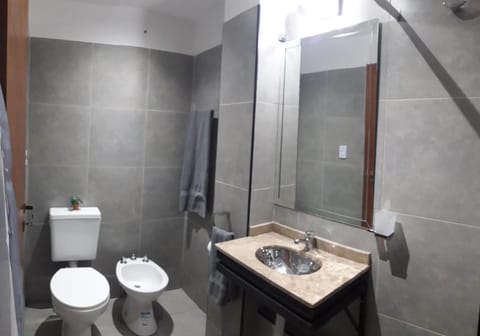 Shower, Toilet, Bathroom, bidet, towels