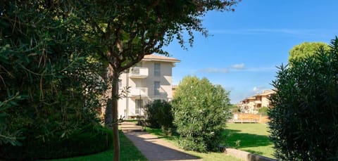 Property building, Natural landscape