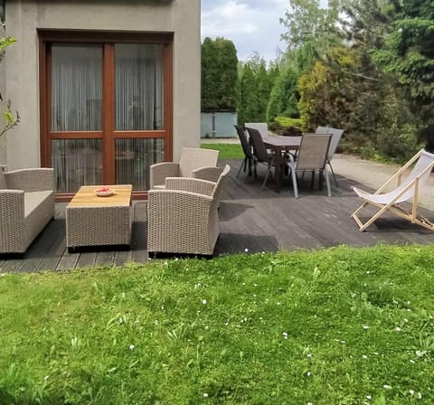 Patio, Garden, Seating area, Garden view, sunbed