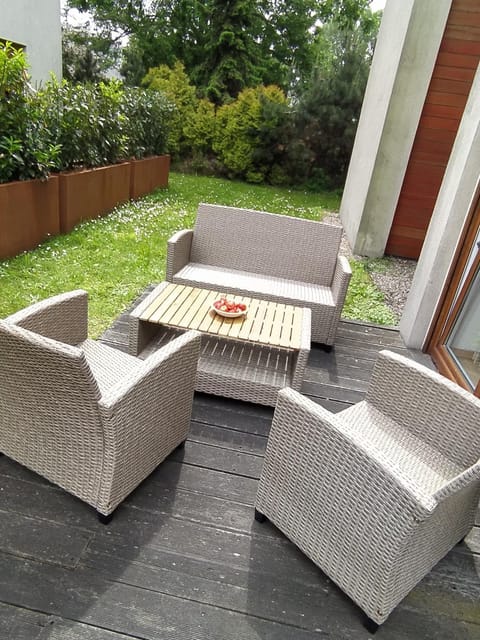 Patio, Garden, Seating area, Garden view